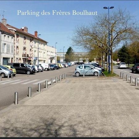 Studio Cosy Confortable En Centre Ville Verdun-sur-Meuse Bagian luar foto