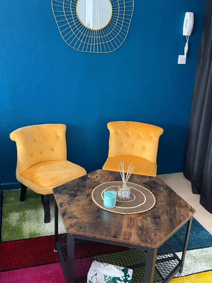 Studio Cosy Confortable En Centre Ville Verdun-sur-Meuse Bagian luar foto